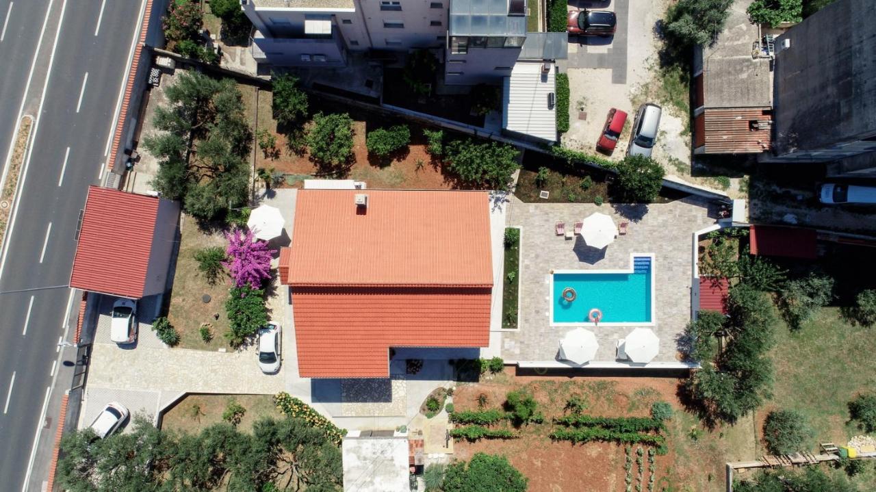 Pool House Luka Apartment Zadar Bagian luar foto