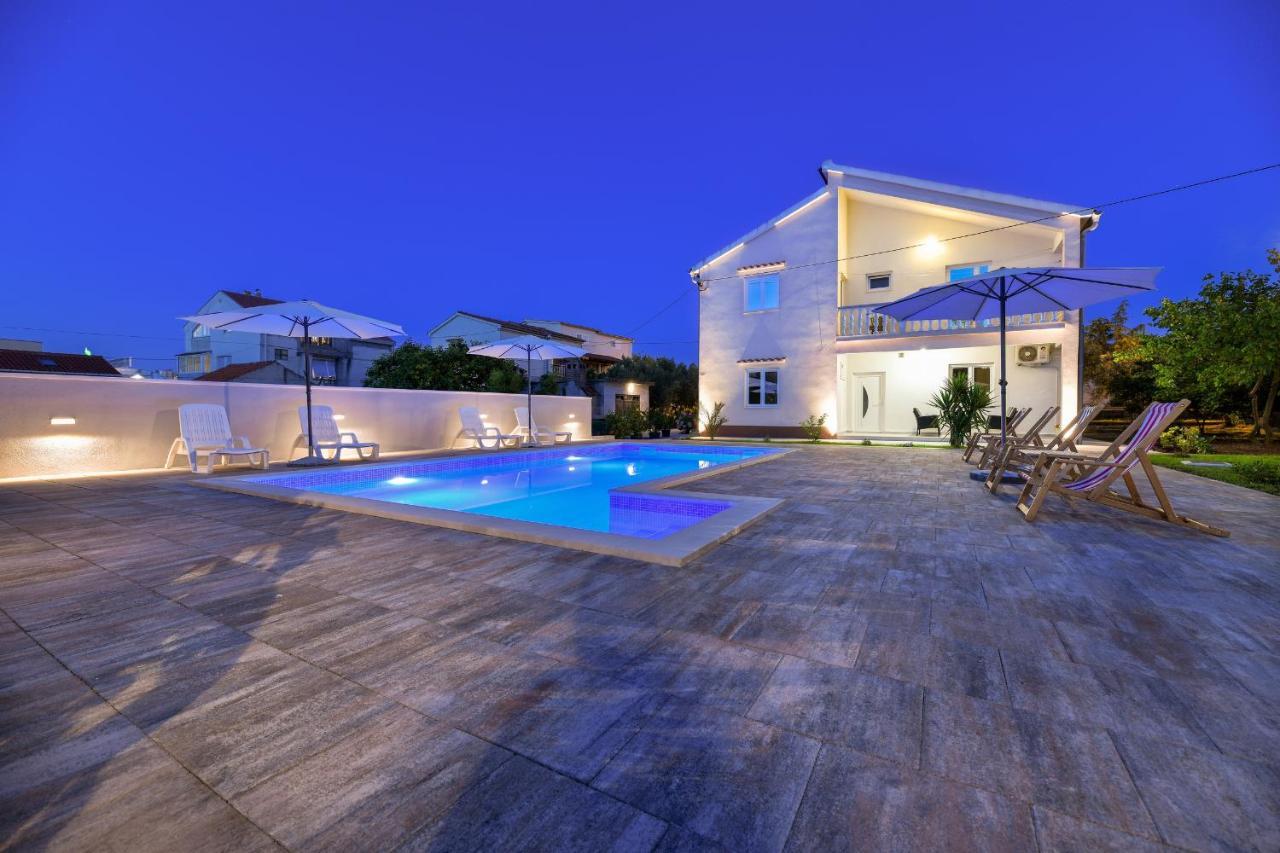 Pool House Luka Apartment Zadar Bagian luar foto