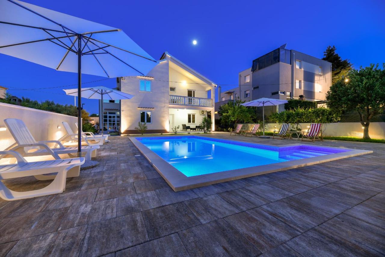 Pool House Luka Apartment Zadar Bagian luar foto