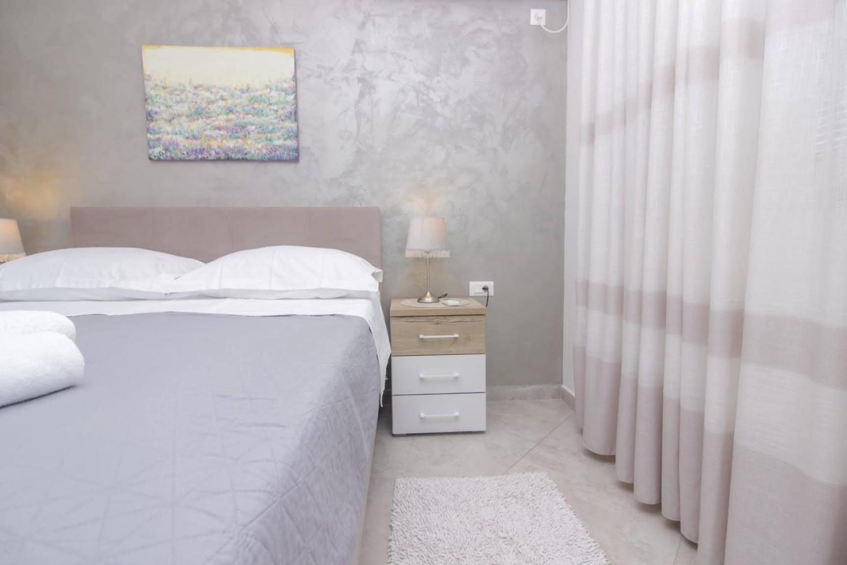 Pool House Luka Apartment Zadar Bagian luar foto
